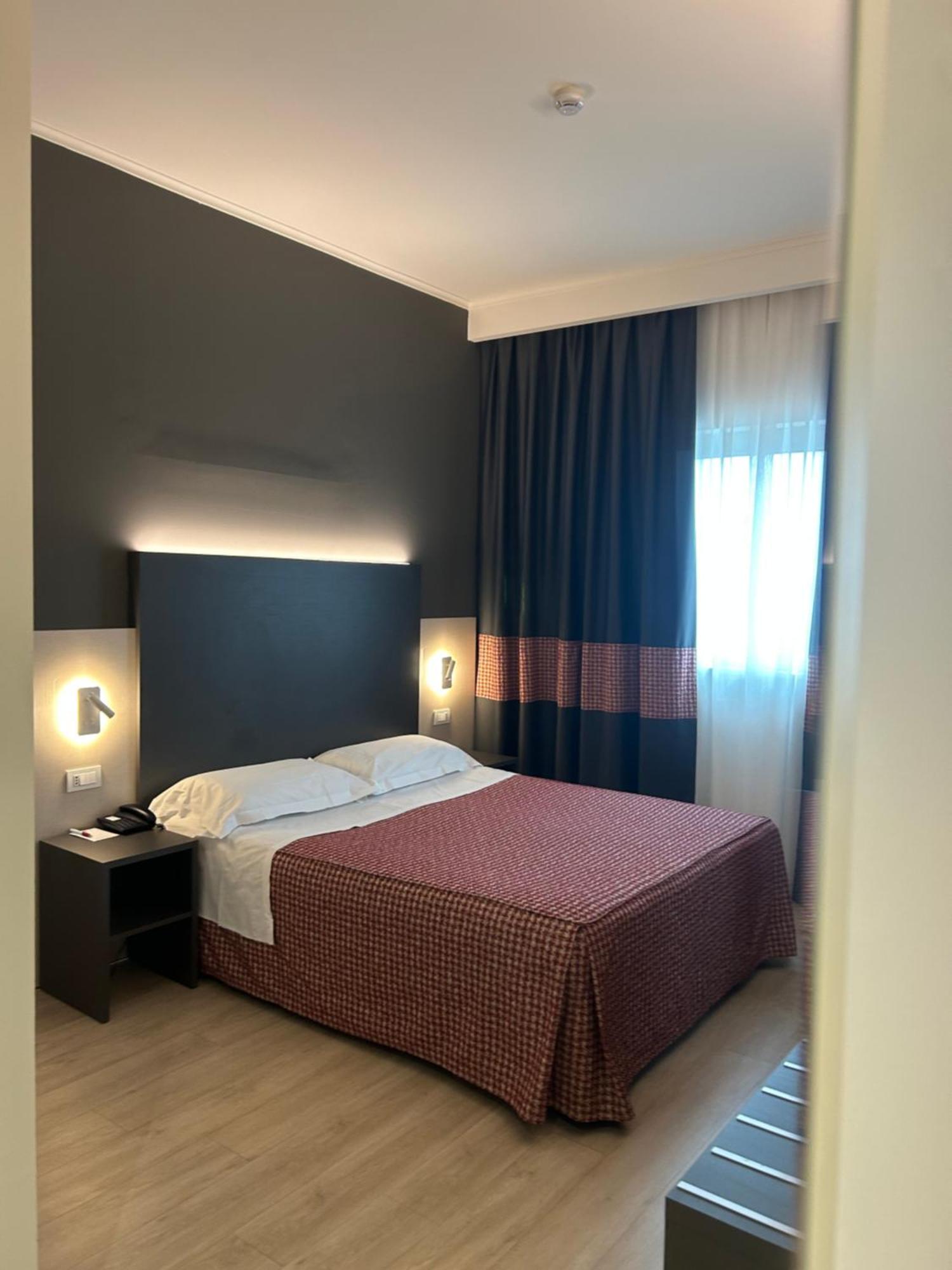 Hotel Michelino Bologna Fiera Esterno foto