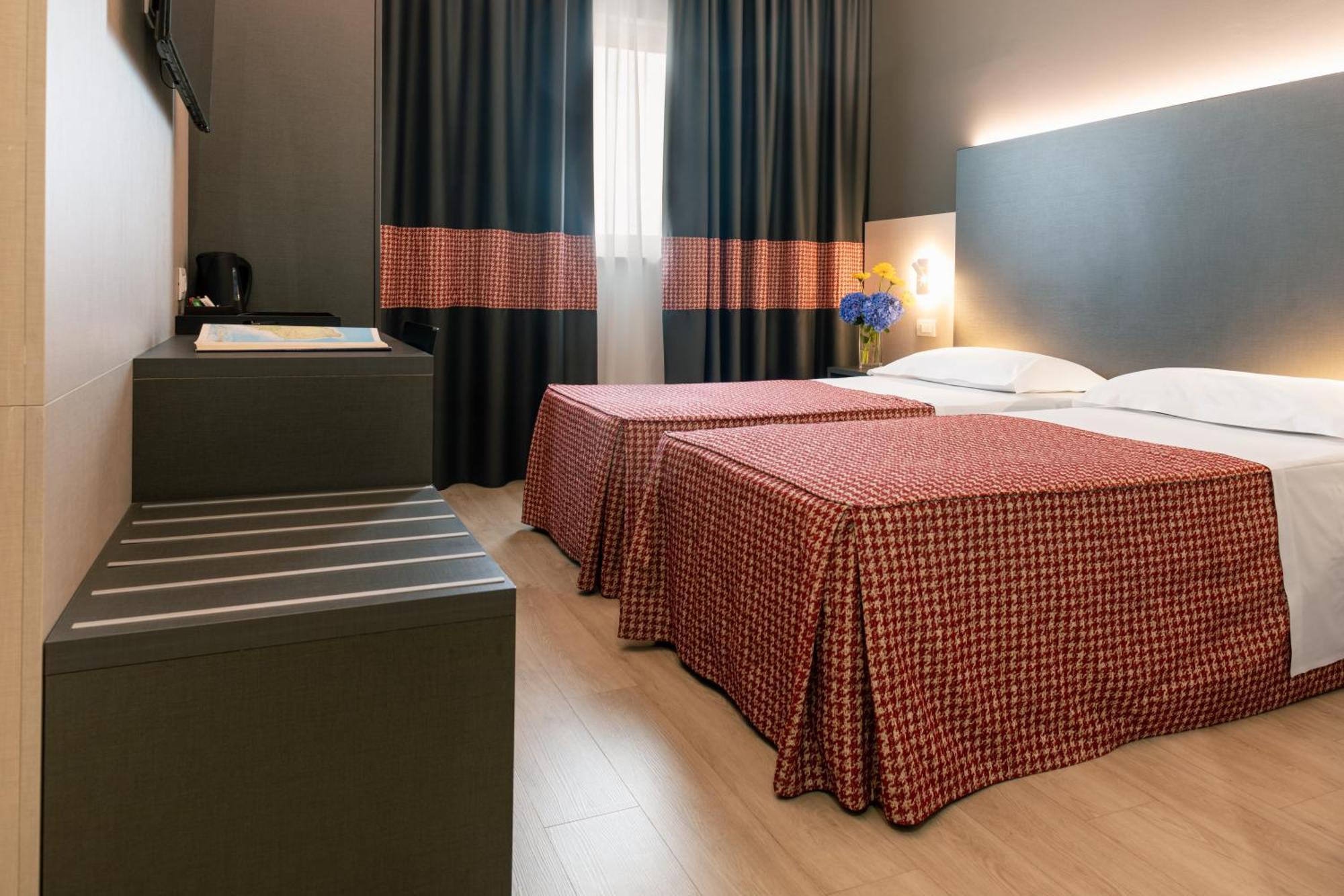 Hotel Michelino Bologna Fiera Esterno foto